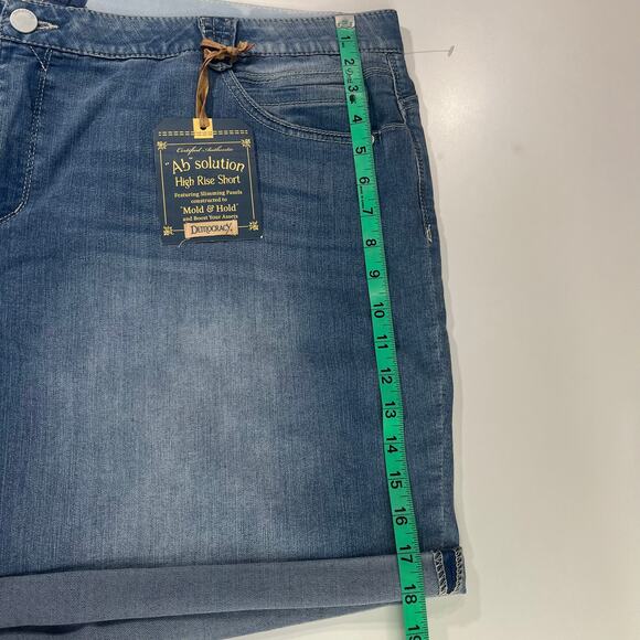 Democracy “Ab"solution Cuffed Jean Shorts 24W Two Pairs‎ New With Tags Blue - Picture 14 of 16